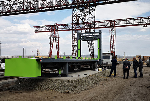 Container loading in Russia