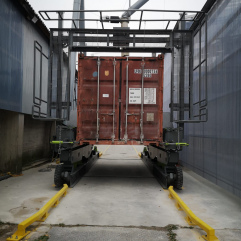 Container Loader